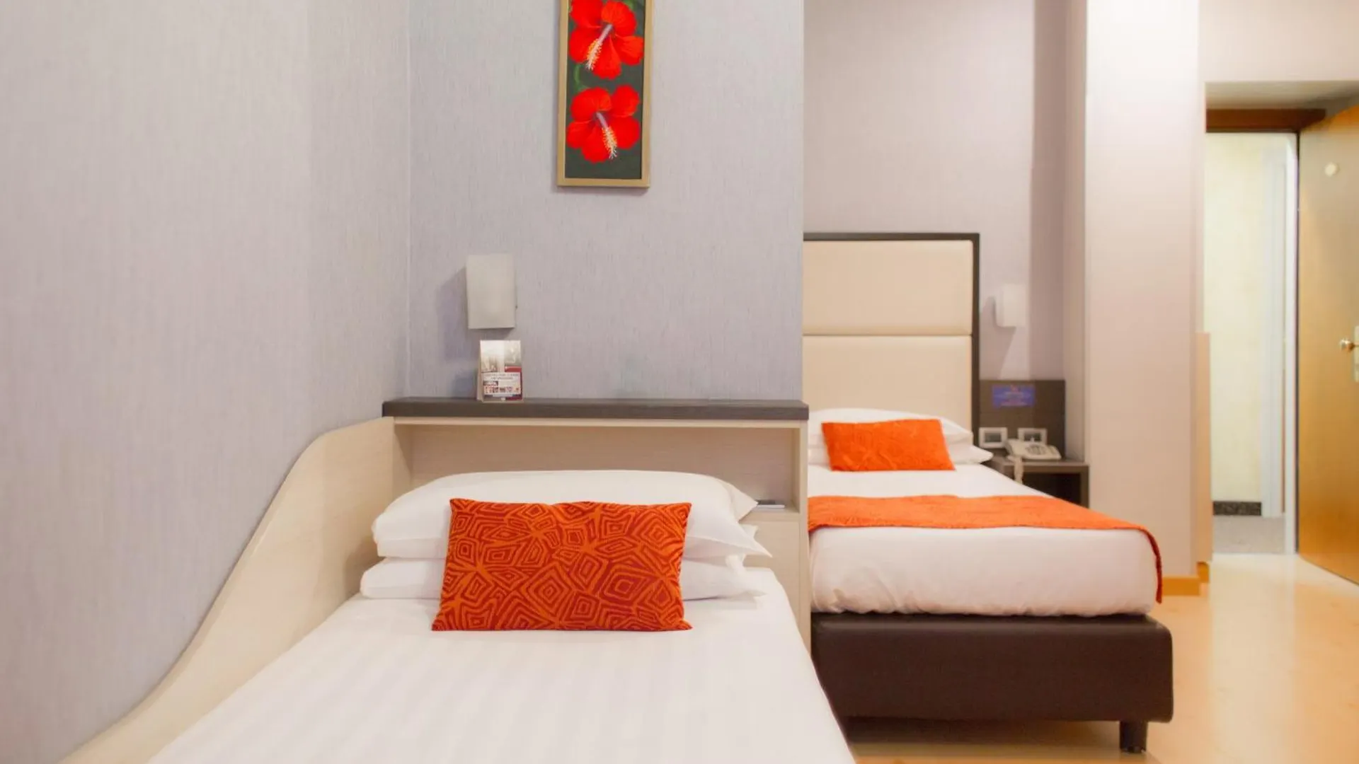 Hotel Piacenza Milan