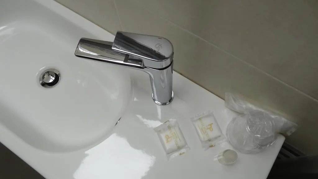Hotel Piacenza Milan
