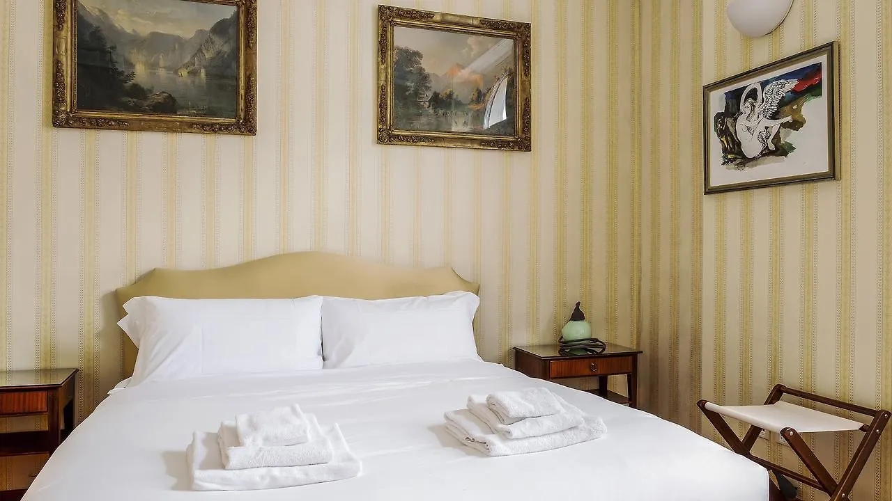 Hotel Piacenza Milan