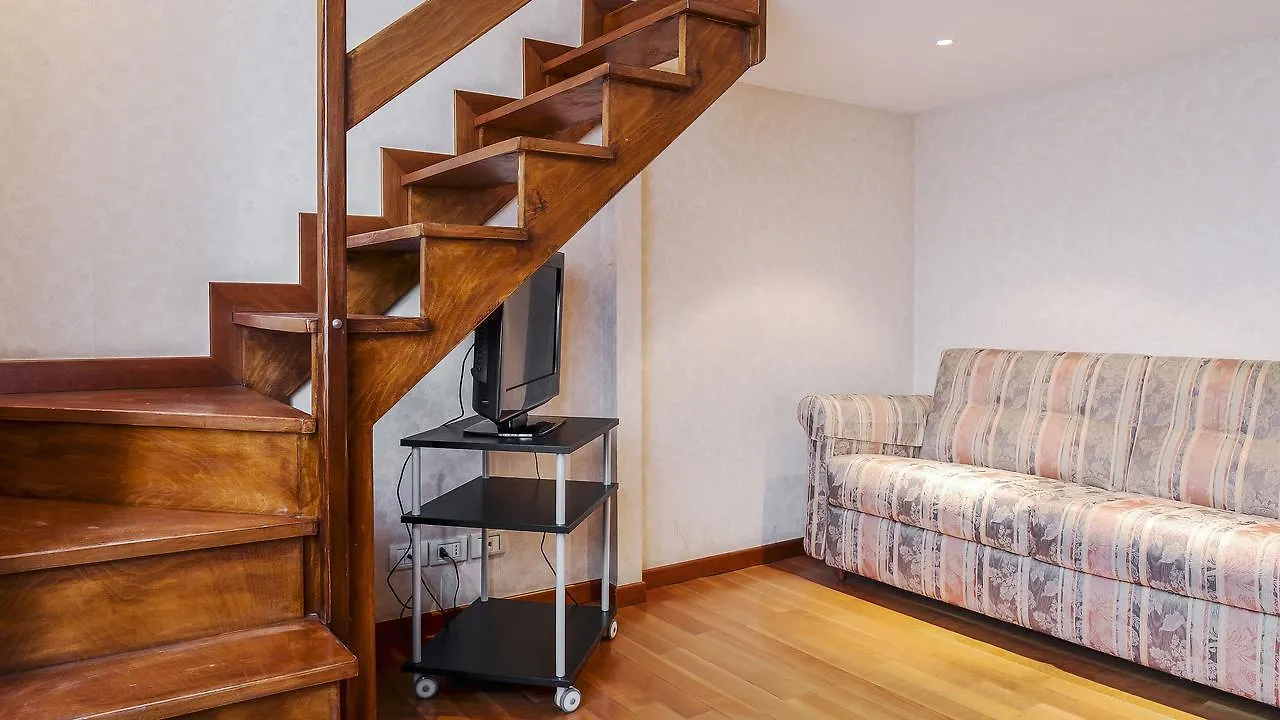 Hotel Piacenza Milan
