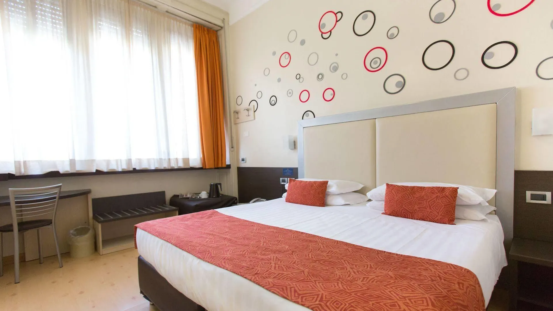 Hotel Piacenza Milan