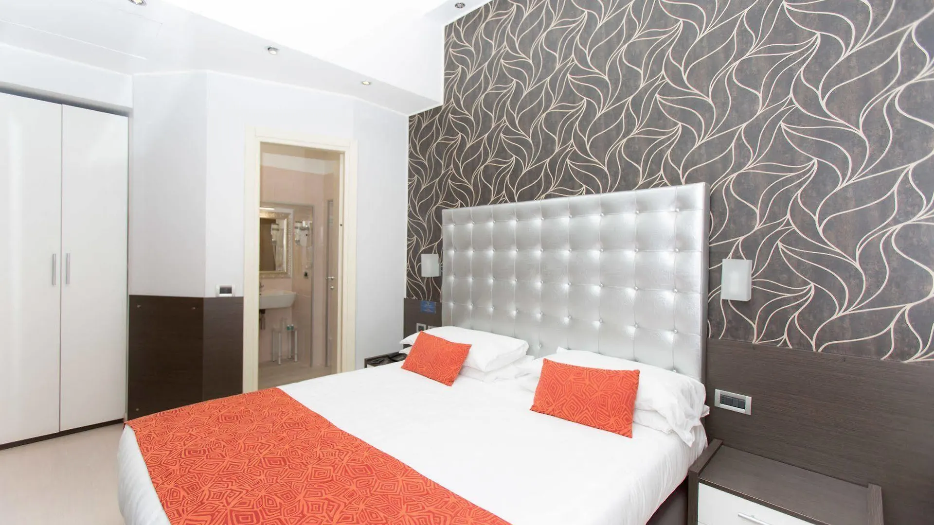 Hotel Piacenza Milan