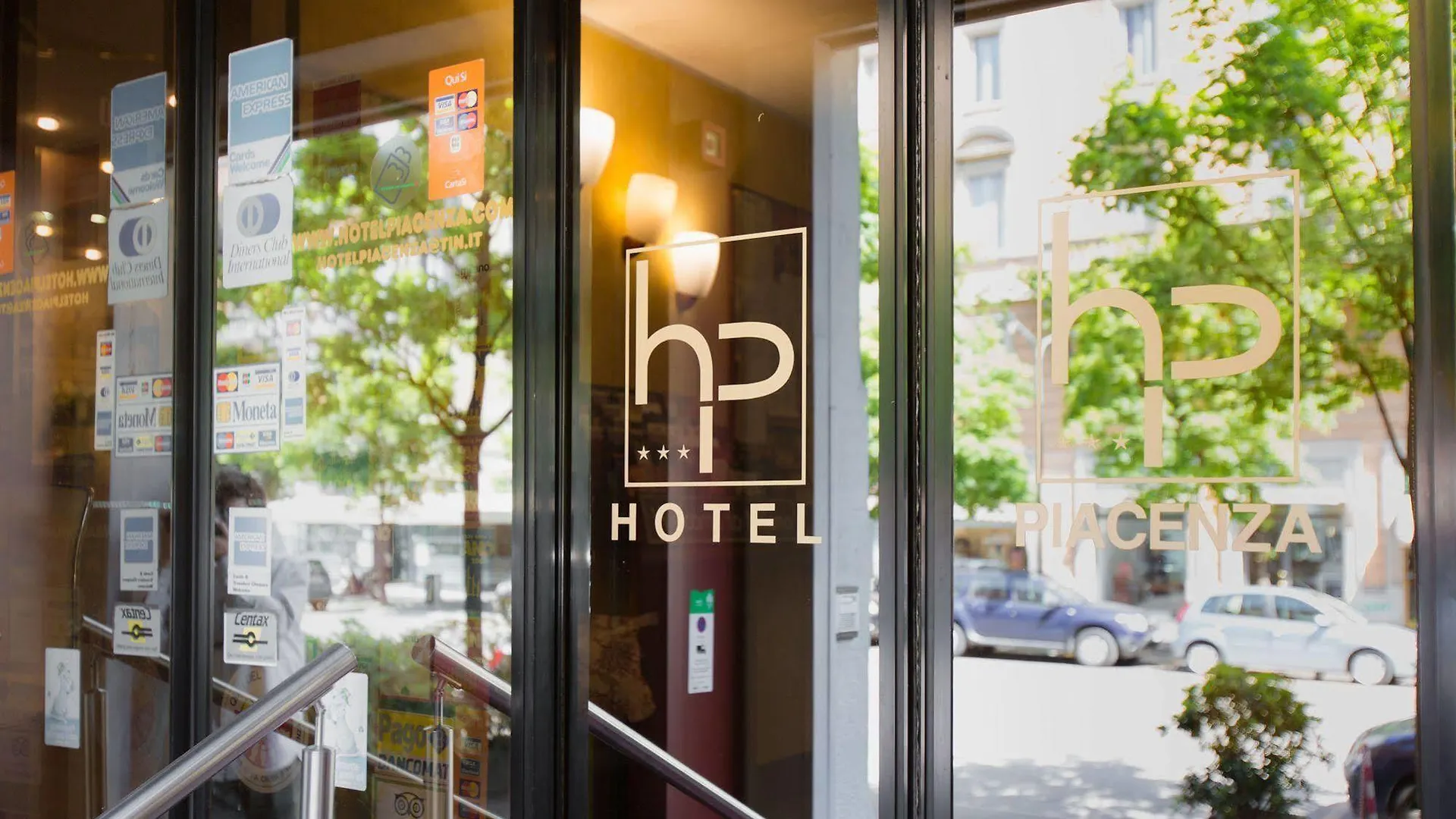 Hotel Piacenza Milan 3*,